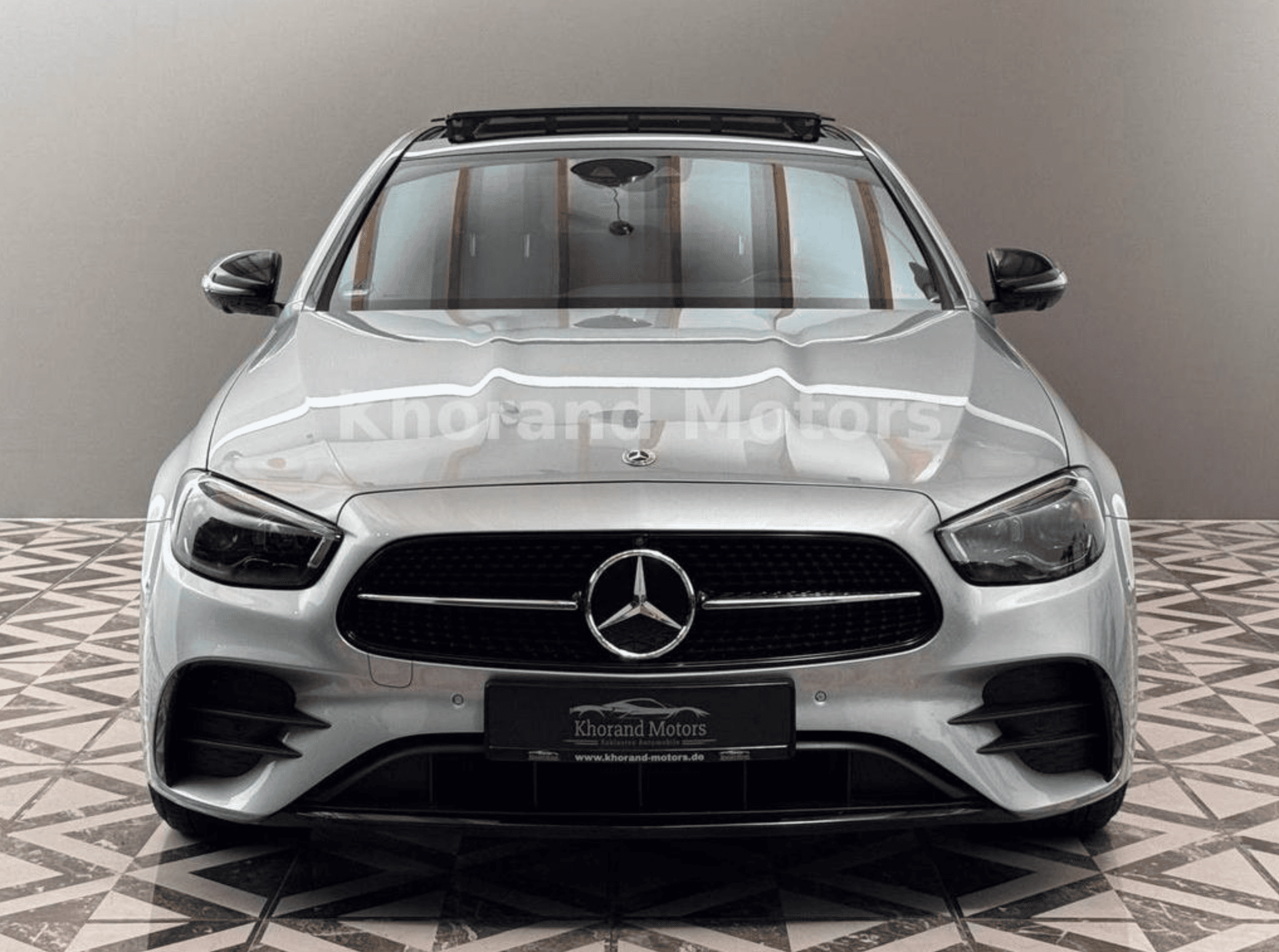 Mercedes-Benz фото 3